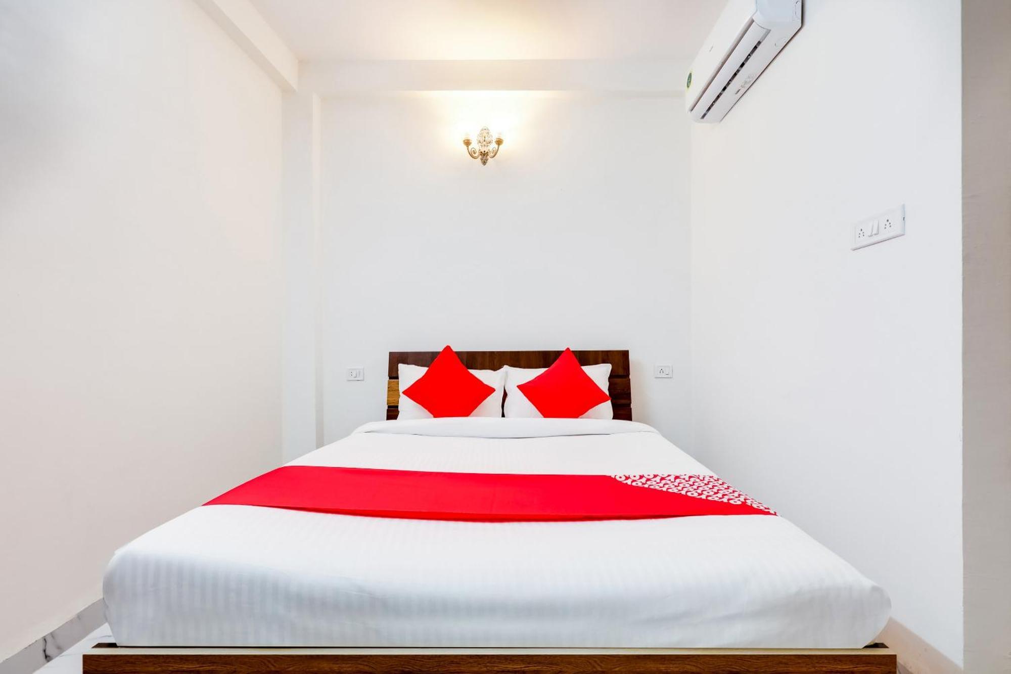 Hotel O Expression Indore Exterior photo